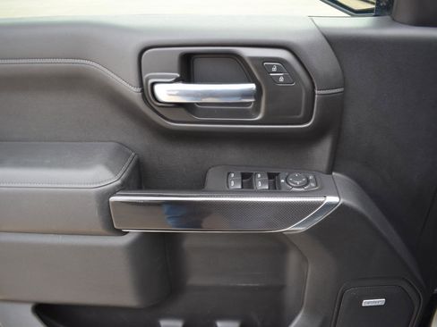 Used 2021 Chevrolet Silverado 1500 LT Trail Boss w/ Convenience Package II image 23