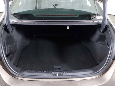 Used 2025 Mercedes-Benz E 450 4MATIC Sedan w/ Multicontour Seating Package image 21