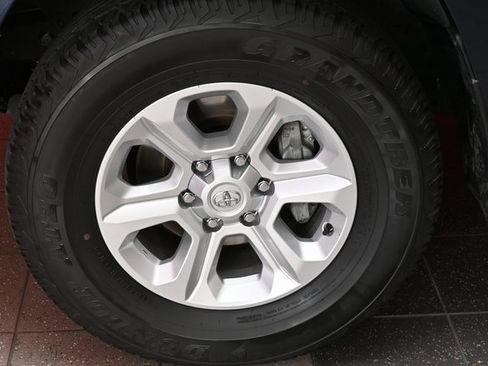 Certified 2023 Toyota 4Runner SR5 Premium image 18