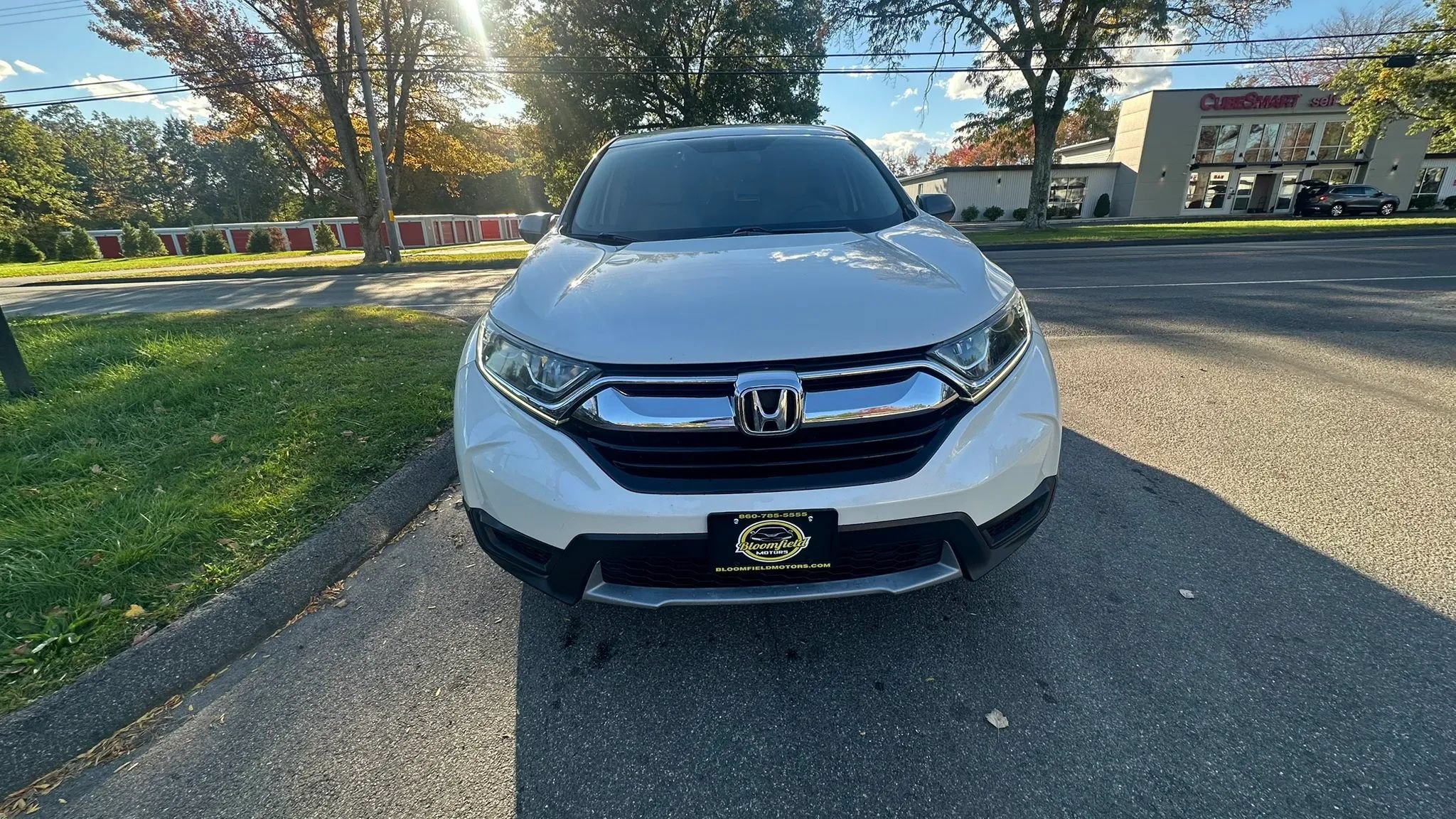 Used 2018 Honda CR-V LX image 2