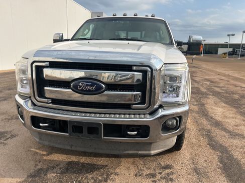 Used 2014 Ford F250 Lariat w/ Chrome Package AWD/4WD image 6