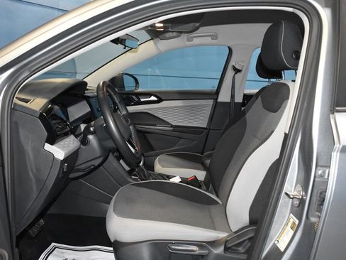 Used 2024 Volkswagen Taos S image 7