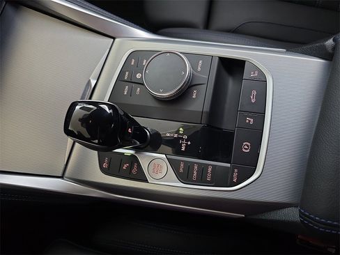 Used 2023 BMW 430i xDrive Convertible w/ M Sport Package image 27