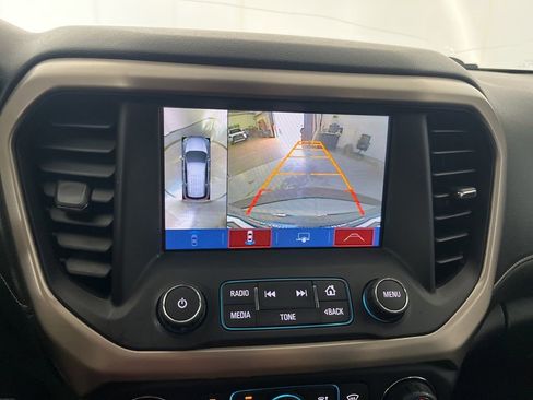 Used 2017 GMC Acadia Denali w/ Technology Package AWD/4WD image 71