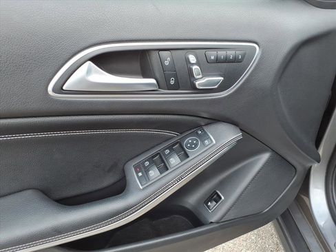 Certified 2020 Mercedes-Benz GLA 250 4MATIC image 14