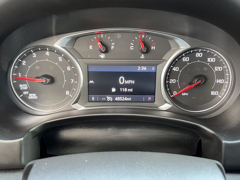 Used 2024 GMC Terrain SLT AWD/4WD image 28