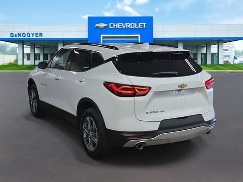 New 2026 Chevrolet Blazer LT w/ Convenience Package AWD/4WD image 9