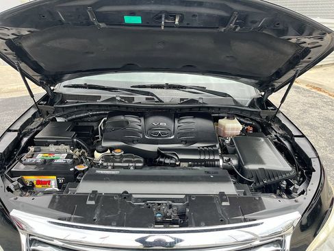 Used 2014 INFINITI QX80 Base w/ Deluxe Touring Package image 34