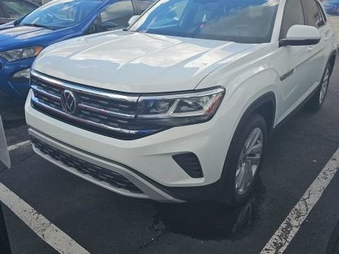 Used 2023 Volkswagen Atlas Cross Sport SE AWD/4WD image 1