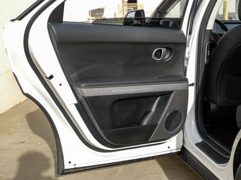 Used 2023 Hyundai Ioniq 5 SEL w/ Cargo Package image 38