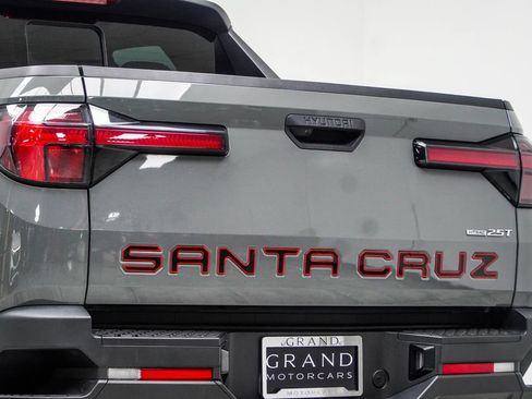 Used 2022 Hyundai Santa Cruz SEL Premium AWD/4WD image 14