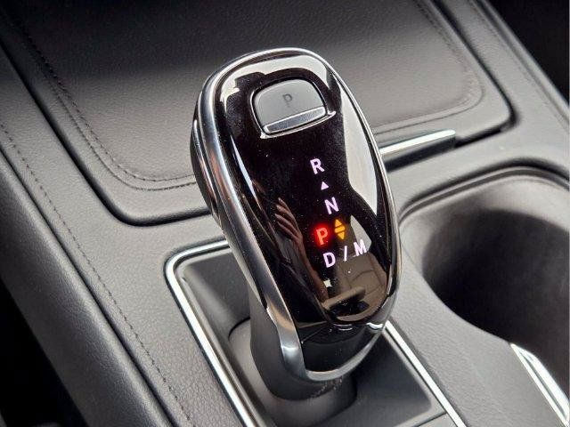 Certified 2025 Cadillac XT4 Premium Luxury w/ Cold Weather Package FWD image 27