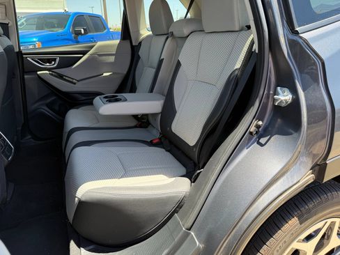 Used 2024 Subaru Forester Premium AWD/4WD image 34