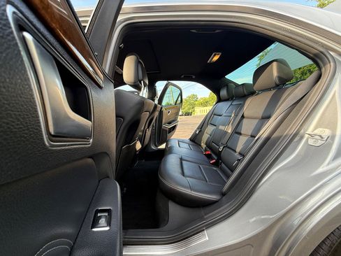 Used 2015 Mercedes-Benz E 350 4MATIC Sedan image 21