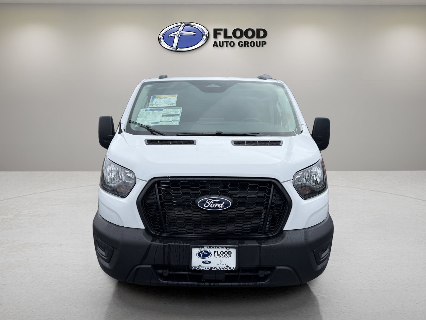 Used 2026 Ford Transit 150 Low Roof RWD image 2