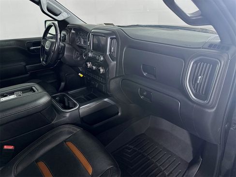 Used 2019 GMC Sierra 1500 AT4 image 32