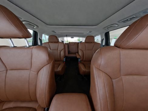 Used 2023 Subaru Ascent Touring AWD/4WD image 22