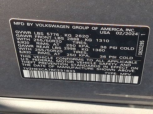Used 2024 Volkswagen Atlas Cross Sport SE AWD/4WD image 25