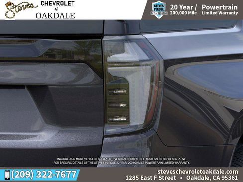 New 2025 Chevrolet Suburban Premier image 11