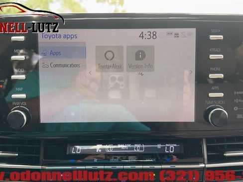 Used 2022 Toyota Sienna Limited FWD image 27
