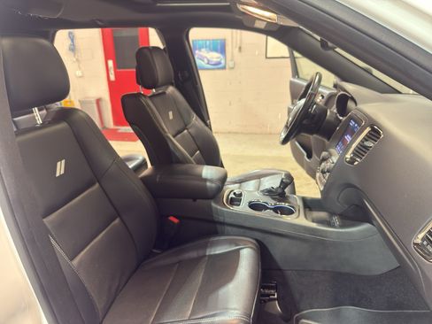 Used 2020 Dodge Durango R/T w/ Blacktop Package AWD/4WD image 23