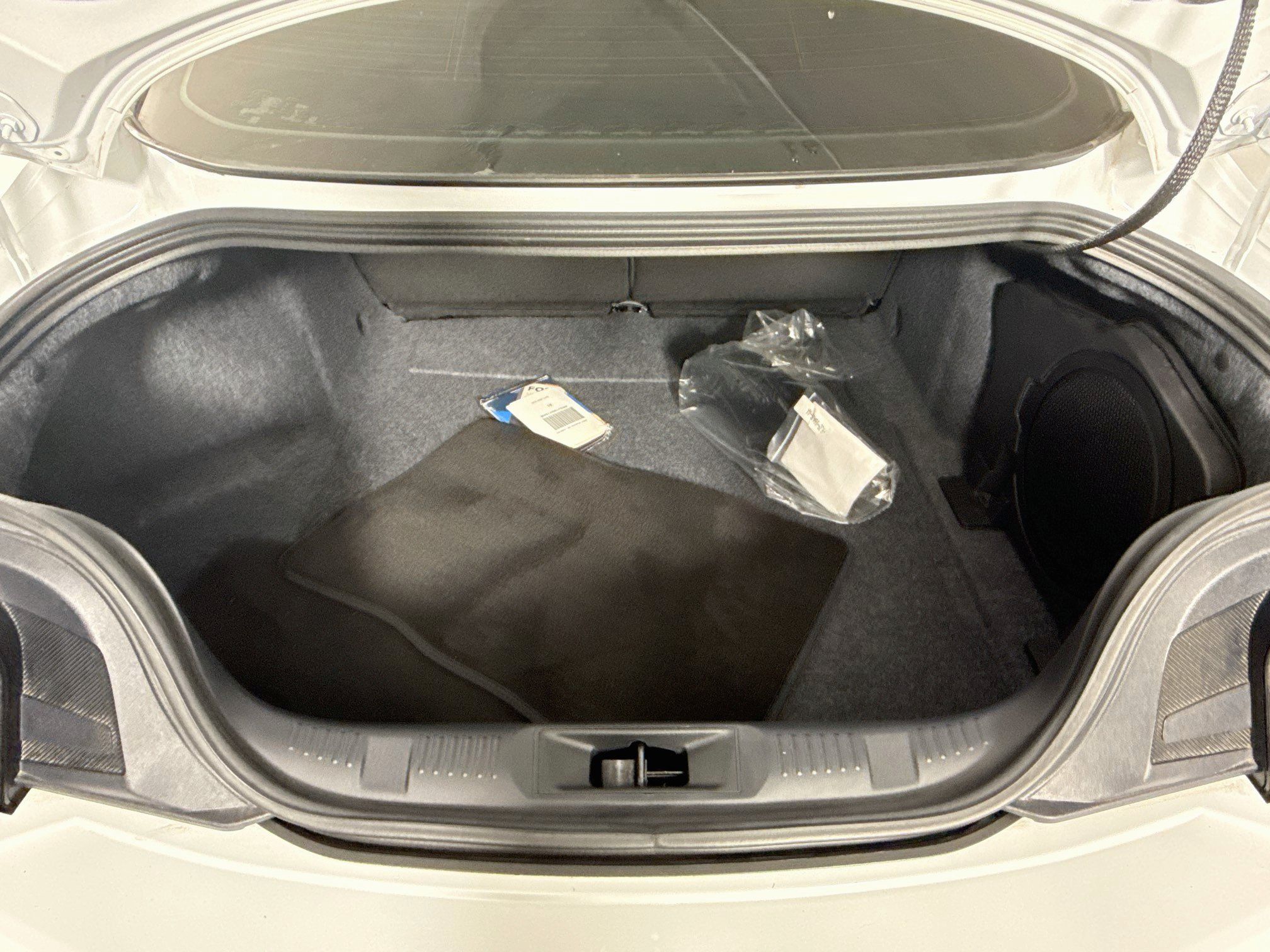 Used 2024 Ford Mustang Dark Horse RWD image 31