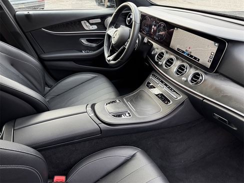 Used 2023 Mercedes-Benz E 350 Sedan w/ Premium Package image 28
