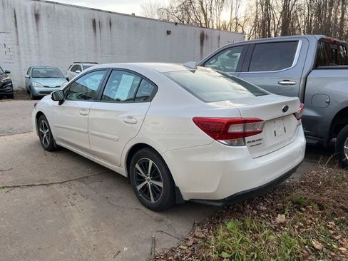 Used 2023 Subaru Impreza Premium image 6