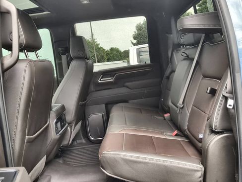 Used 2025 GMC Sierra 2500 Denali w/ Denali Reserve Package AWD/4WD image 26