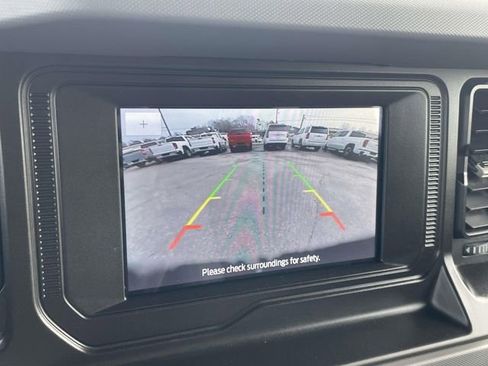 Used 2023 Ford Bronco Big Bend image 19