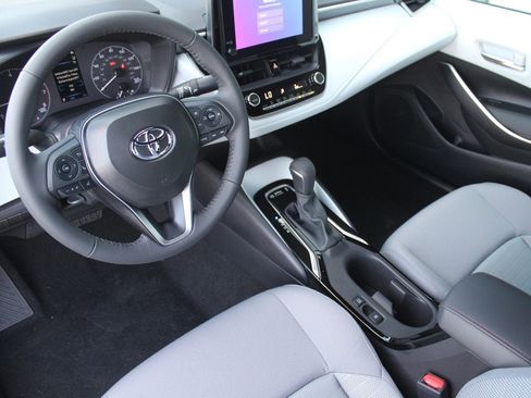 Used 2026 Toyota Corolla SE FWD image 20