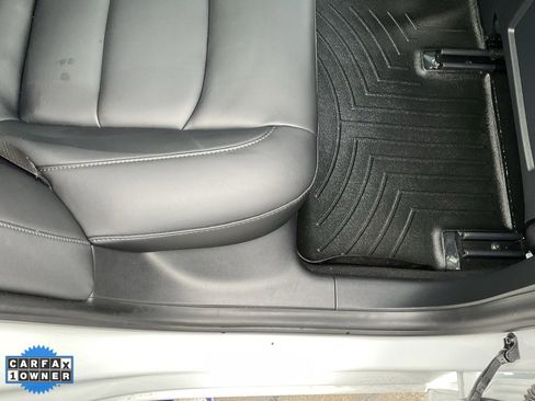 Used 2021 Tesla Model 3 Standard Range Plus image 48