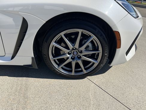 Used 2024 Subaru BRZ Premium image 13