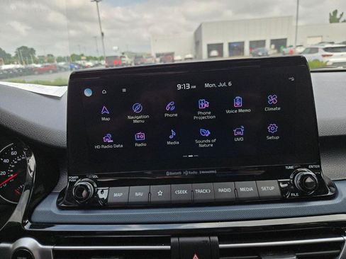 Used 2022 Kia Seltos S FWD image 9