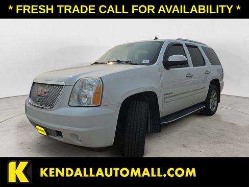 Used 2013 GMC Yukon Denali AWD/4WD image 1