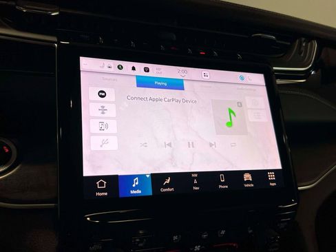 Used 2023 Jeep Grand Cherokee 4WD 4xe w/ Luxury Tech Group II image 30