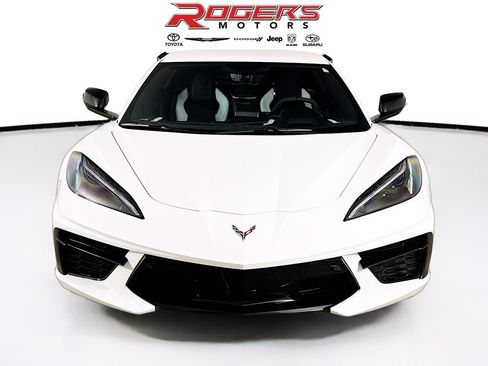 Used 2022 Chevrolet Corvette Stingray Preferred Cpe image 2