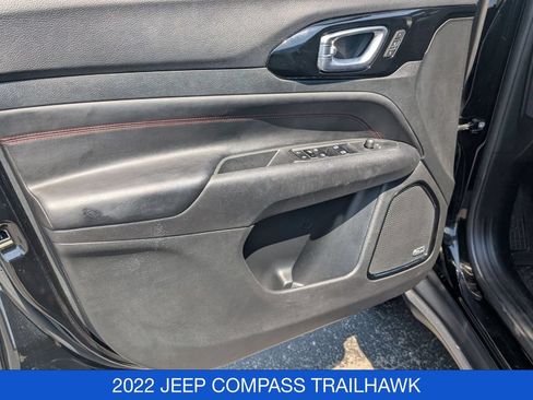 Used 2022 Jeep Compass Trailhawk w/ Trailhawk Elite Group AWD/4WD image 11