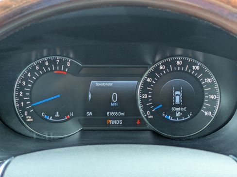 Used 2018 Ford Explorer Platinum AWD/4WD image 29