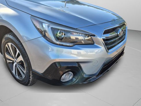 Used 2019 Subaru Outback 2.5i Limited AWD/4WD image 35