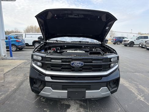 Used 2025 Ford Expedition Max Platinum image 89