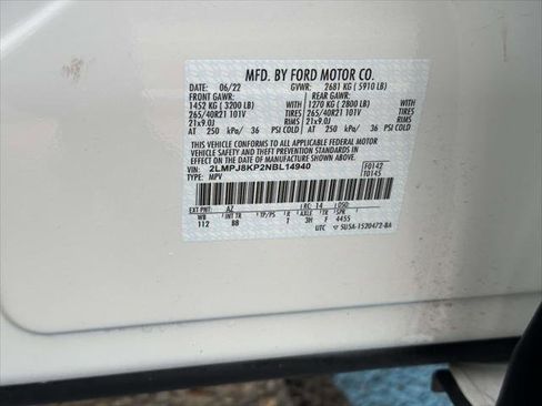 Used 2022 Lincoln Nautilus Reserve w/ Equipment Group 201A image 15