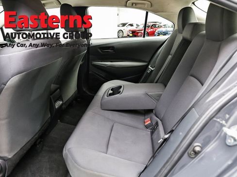 Used 2023 Toyota Corolla LE image 21