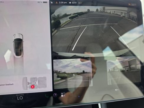 Used 2020 Tesla Model 3 Standard Range Plus RWD image 61