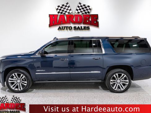 Used 2019 GMC Yukon XL Denali w/ Denali Ultimate Package RWD image 1
