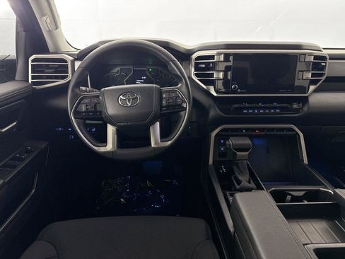 Used 2024 Toyota Tundra SR5 w/ SR5 Convenience Package AWD/4WD image 27
