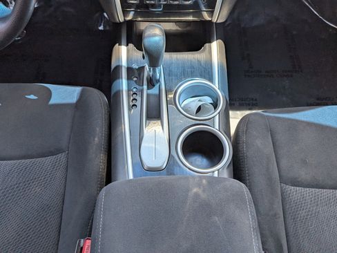 Used 2015 Nissan Pathfinder S FWD image 16