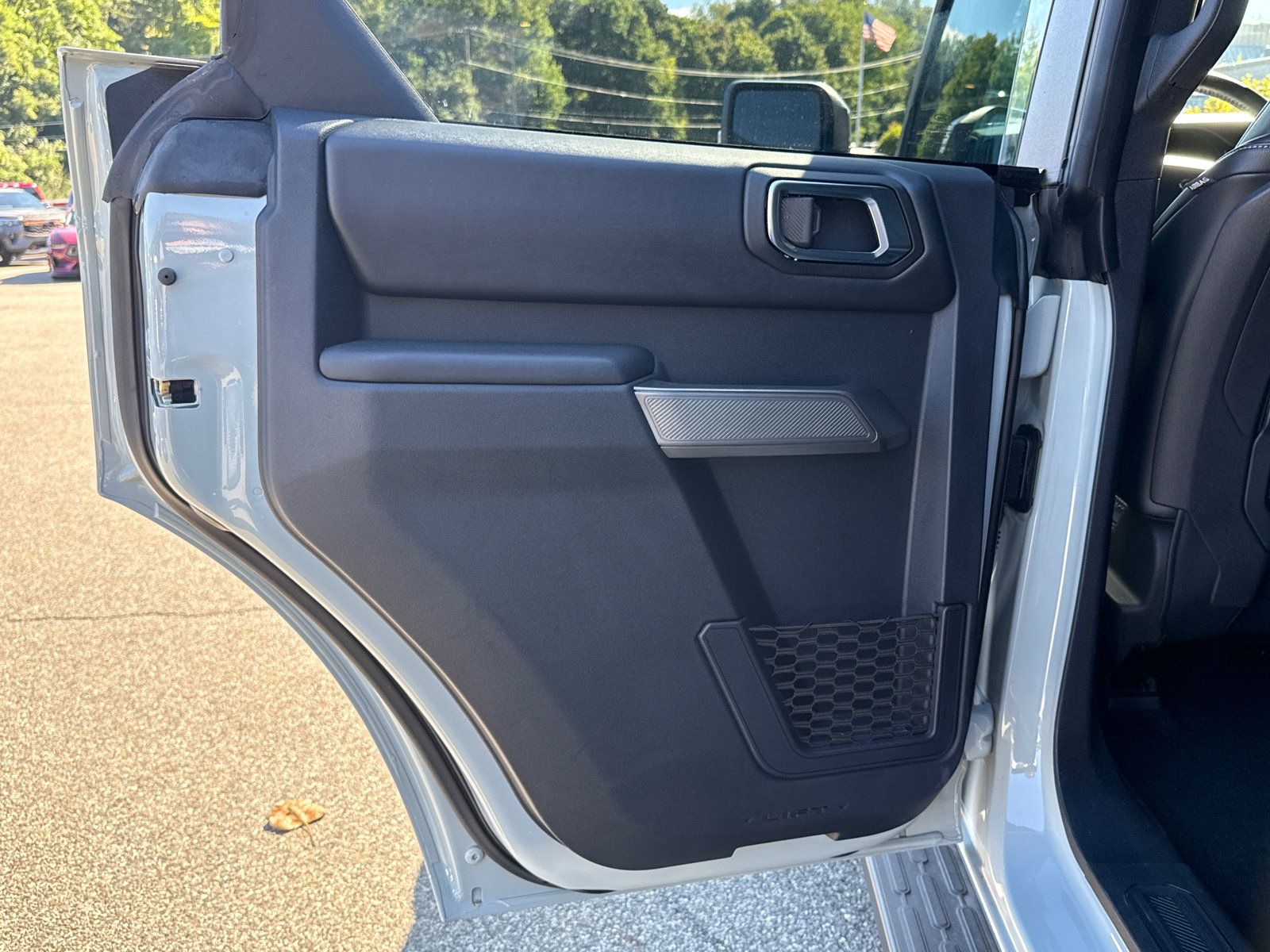 Used 2021 Ford Bronco First Edition AWD/4WD image 22