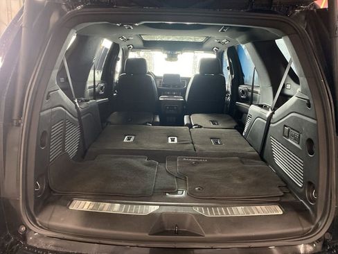 Used 2023 Chevrolet Tahoe High Country image 21