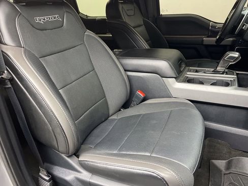 Used 2020 Ford F150 Raptor w/ Equipment Group 802A Luxury image 24